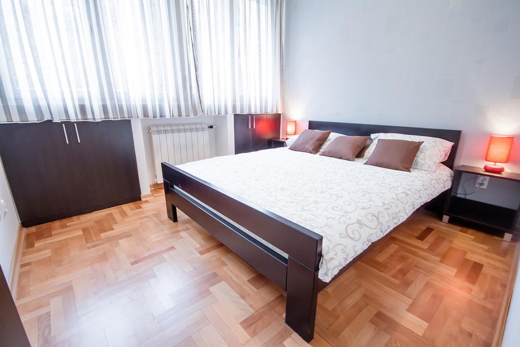 Apartments King Milan, City Center Belgrade Extérieur photo