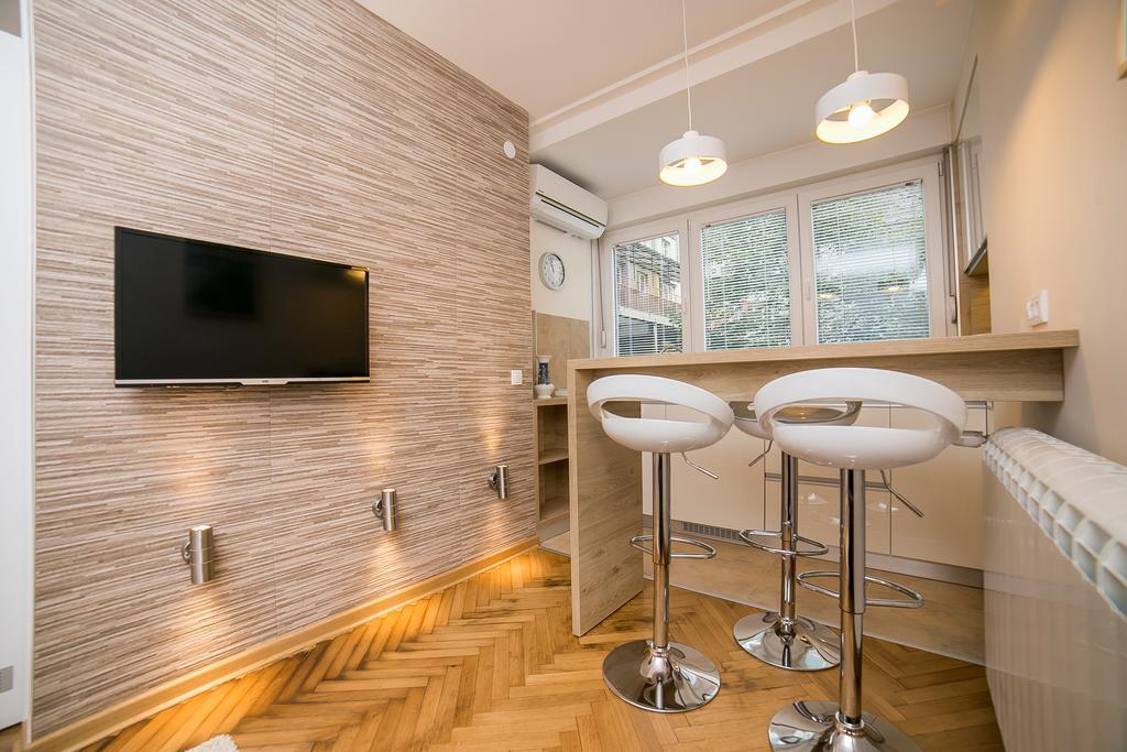 Apartments King Milan, City Center Belgrade Extérieur photo