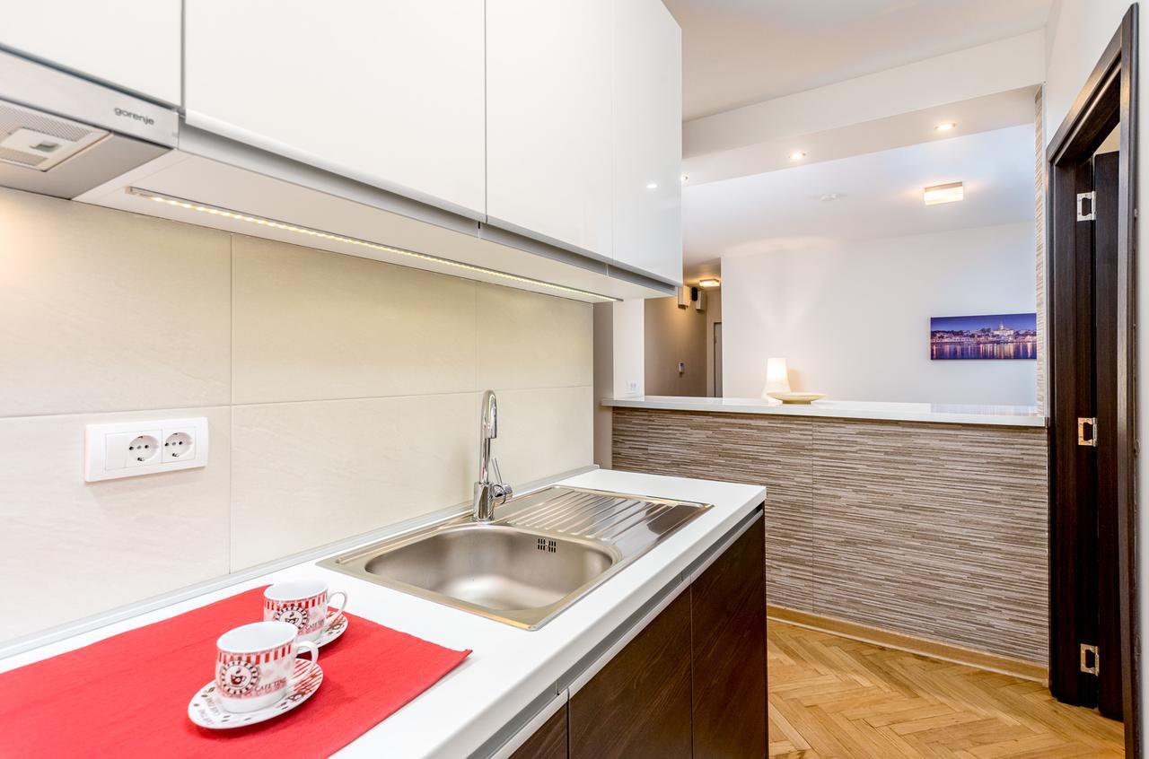 Apartments King Milan, City Center Belgrade Extérieur photo